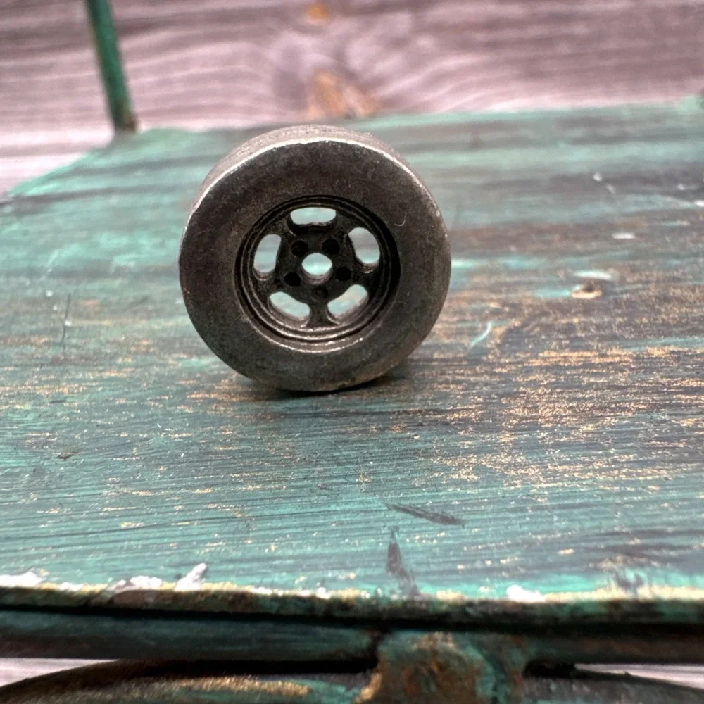 Monopoly Replacement Token NASCAR Wheel Tire -1997 Vintage